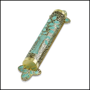 Read more about the article Mezuzah: Different Types and Jewish Practices